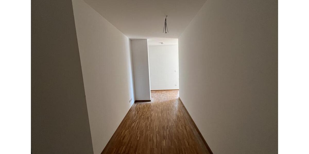 Etagenwohnung Sömmerda - 3 Zimmer, 97 m&sup2;, 1.258&euro; | Angebot:22779654