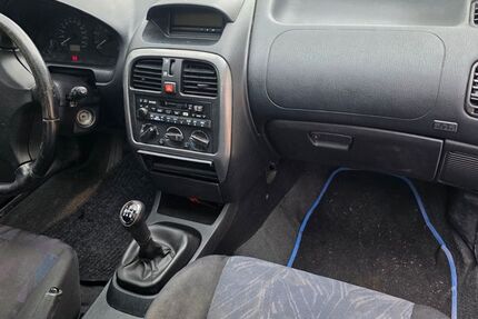 Mitsubishi Carisma 165.423 km 900 &euro; Kölleda 99625