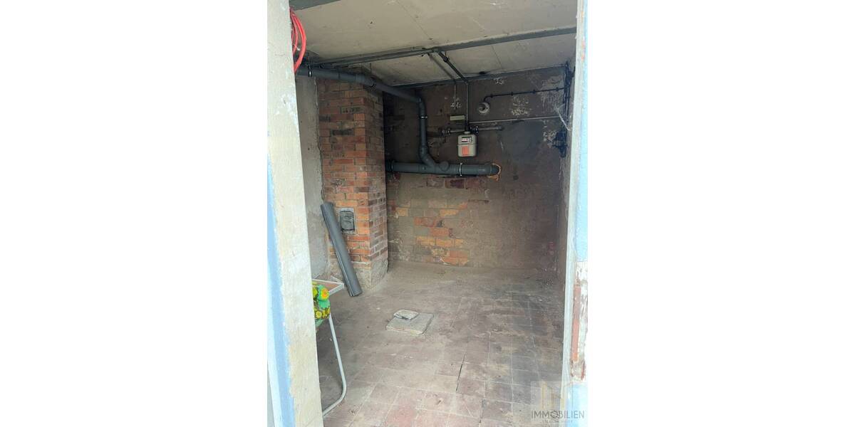 Einfamilienhaus Uhlstädt-Kirchhasel Uhlstädt - 6 Zimmer, 187 m&sup2;, 53.000&euro; | Angebot:25773115