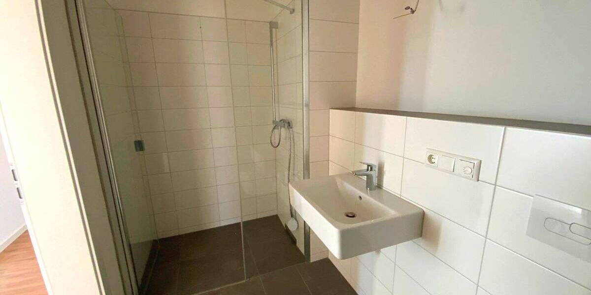 Etagenwohnung Zöllnitz - 2 Zimmer, 81 m&sup2;, 940&euro; | Angebot:26641893