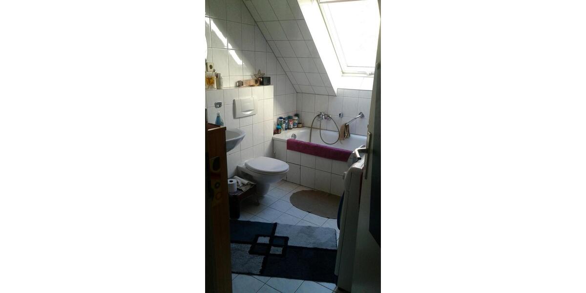 Dachgeschoßwohnung Weimar Lützendorf - 2 Zimmer, 55 m&sup2;, 400&euro; | Angebot:25611988