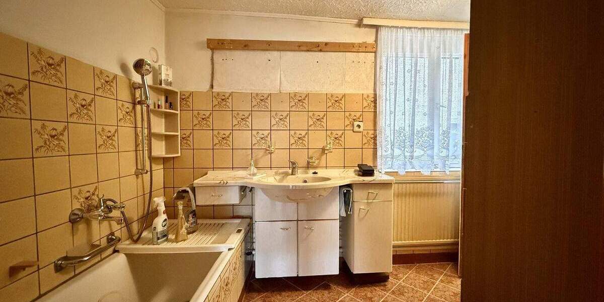 Einfamilienhaus Finne Billroda - 3 Zimmer, 98 m&sup2;, 65.000&euro; | Angebot:25676785