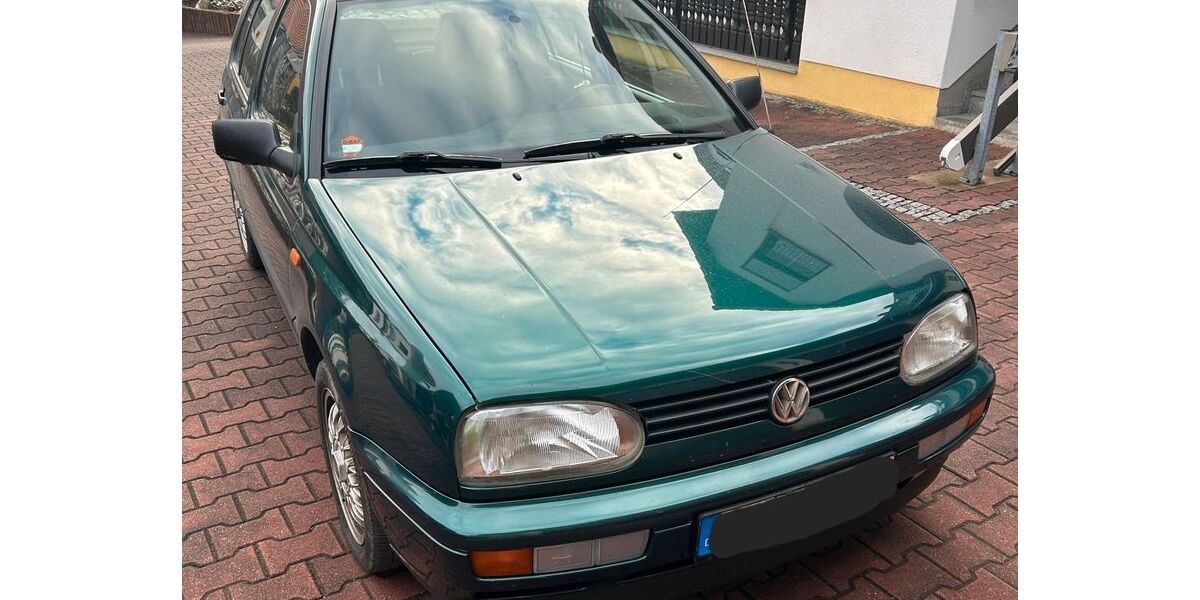 VW Golf 145.000 km 1.800 &euro; Weimar 99425