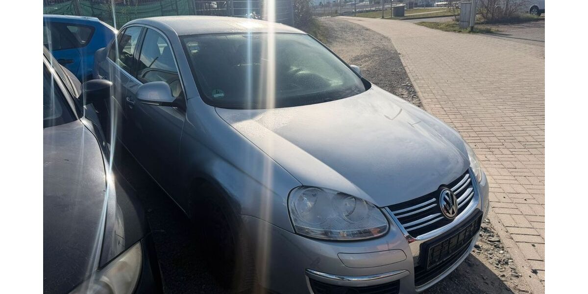 VW Jetta 107.000 km 990 &euro; Jena 07751