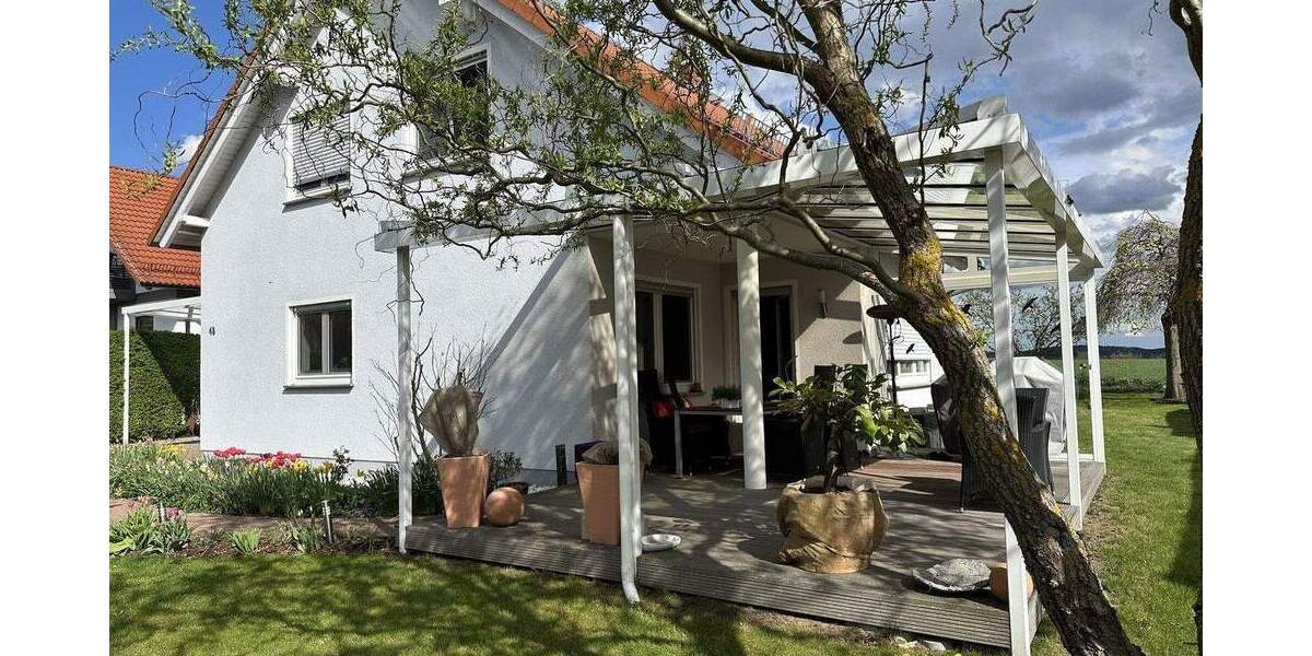 Einfamilienhaus Blankenhain - 5 Zimmer, 140 m&sup2;, 525.000&euro; | Angebot:25654187