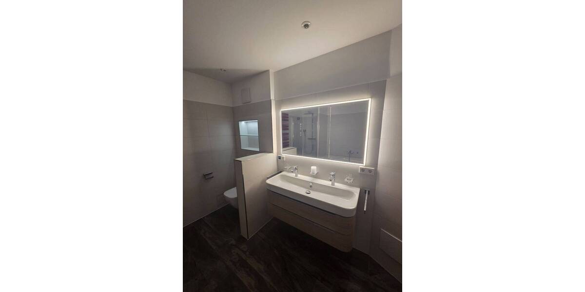 Etagenwohnung Erfurt Brühlervorstadt - 2 Zimmer, 76 m&sup2;, 1.170&euro; | Angebot:26643512