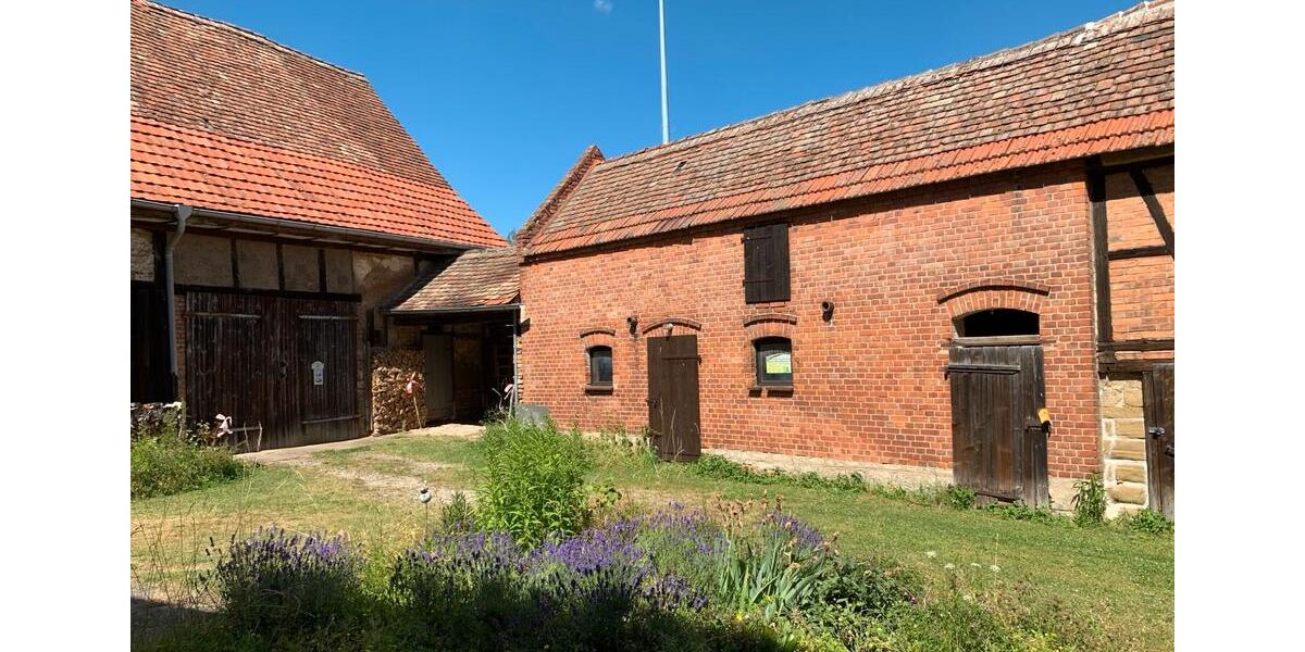 Bauernhaus, Landhaus Weimar Lützendorf - 7 Zimmer, 148 m&sup2;, 265.000&euro; | Angebot:24070132