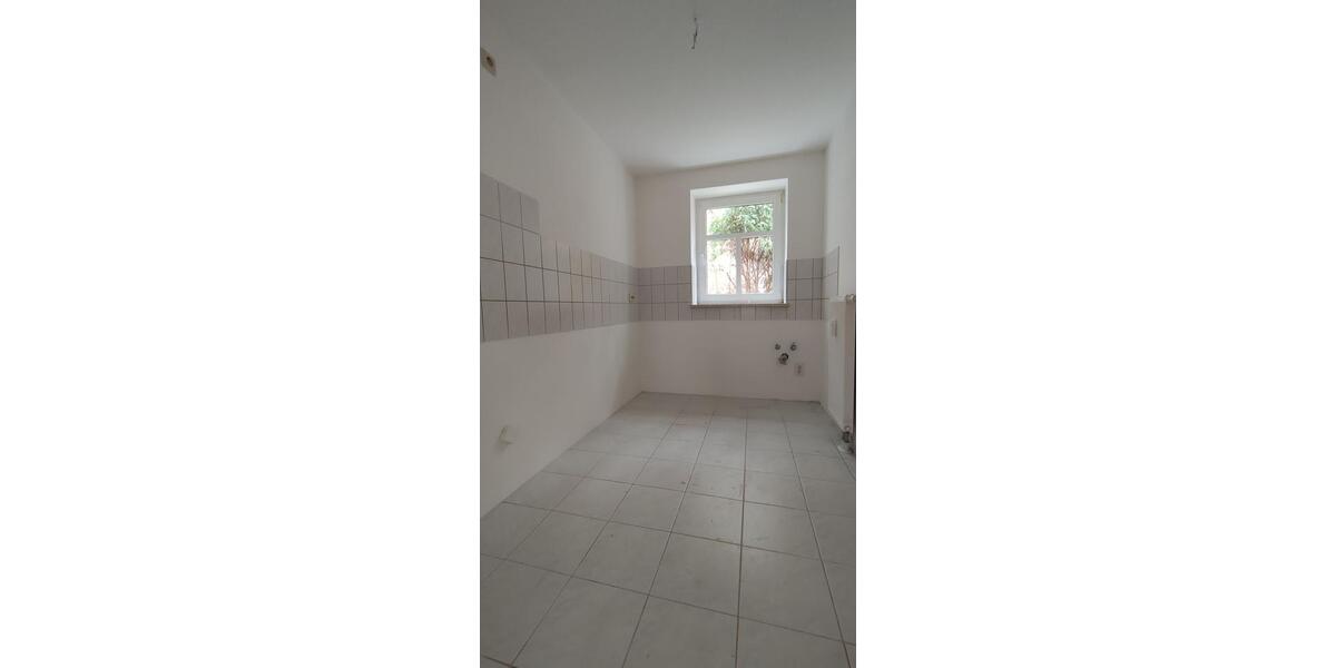 Etagenwohnung Rudolstadt - 3 Zimmer, 71 m&sup2;, 590&euro; | Angebot:23902944