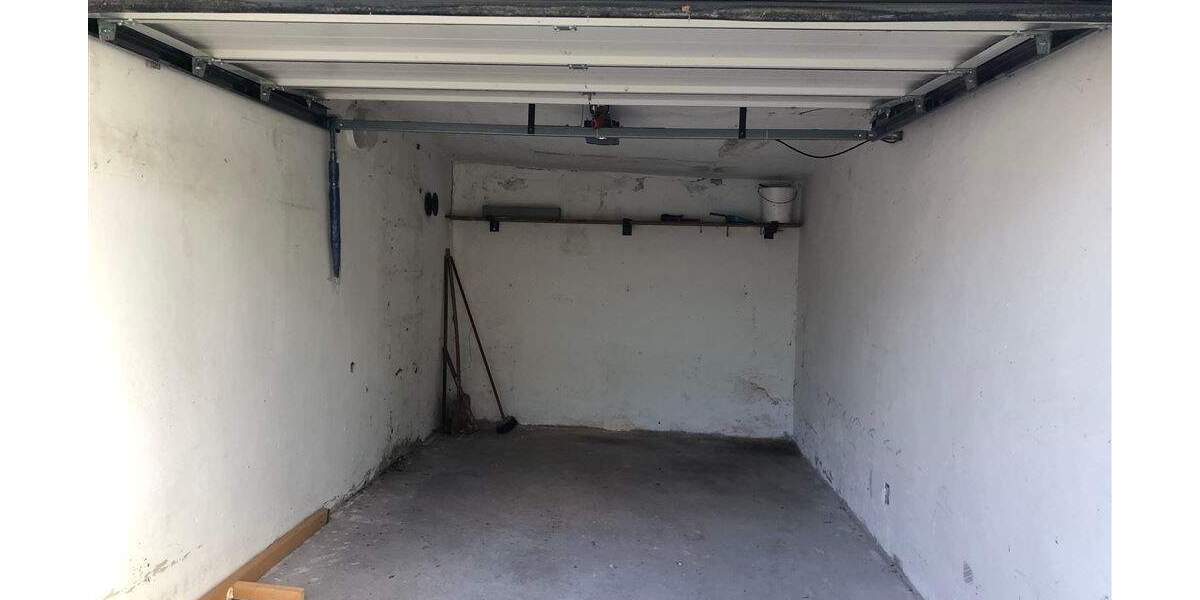 Etagenwohnung Eckartsberga - 2 Zimmer, 50 m&sup2;, 49.000&euro; | Angebot:25678565