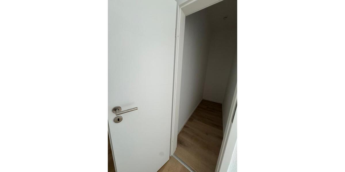 Etagenwohnung Lanitz-Hassel-Tal Tal - 4 Zimmer, 93 m&sup2;, 490&euro; | Angebot:25831897