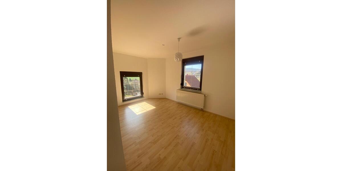 Dachgeschoßwohnung Bucha - 2 Zimmer, 60 m&sup2;, 600&euro; | Angebot:26014947