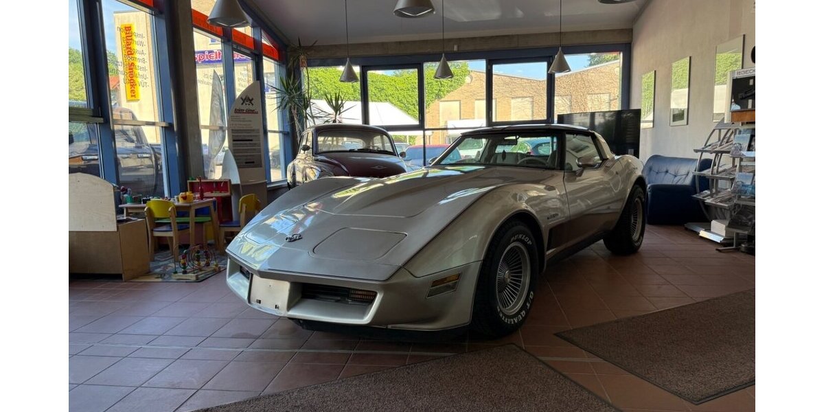Corvette C3 Targa Collectors Edition 44.000 km 29.500 &euro; Rudolstadt 07407