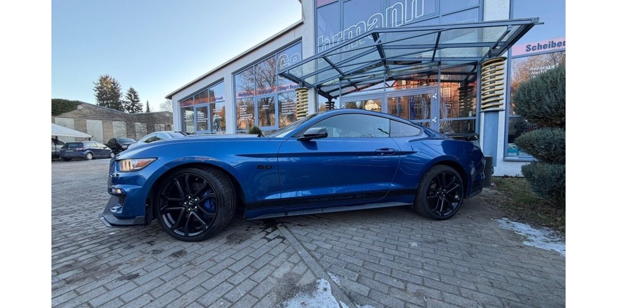 Ford Mustang 5,0 GT 89.000 km 29.990 &euro; Rudolstadt 07407