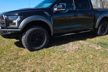 Ford F 150 157.800 km 36.999 &euro; Blankenhain 99444