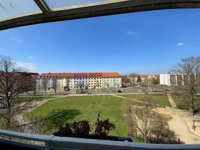 Etagenwohnung Erfurt Krämpfervorstadt - 3 Zimmer, 60 m&sup2;, 160.000&euro; | Angebot:25676941