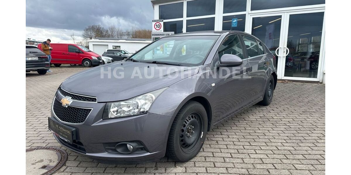 Chevrolet Cruze 146.000 km 2.900 &euro; Erfurt 99091