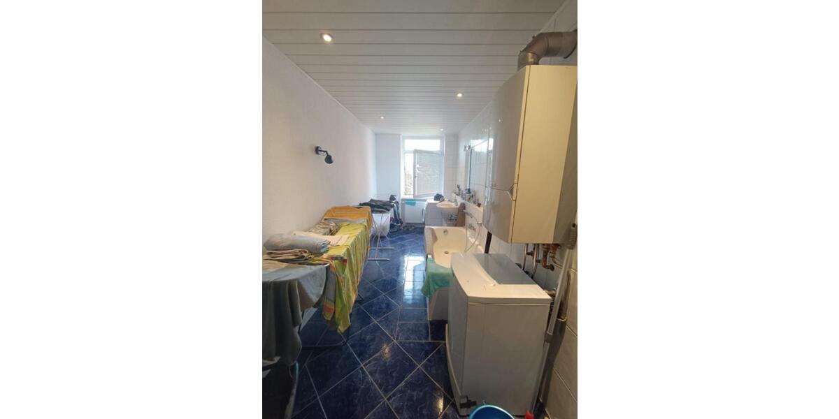 Etagenwohnung Erfurt Johannesvorstadt - 4 Zimmer, 12 m&sup2;, 267&euro; | Angebot:25805245