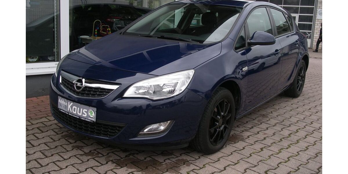 Opel Astra 124.700 km 4.990 &euro; Gelmeroda 99428