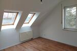 Dachgeschoßwohnung Erfurt Hochheim - 3 Zimmer, 78 m&sup2;, 853&euro; | Angebot:26354149