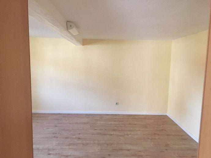 Etagenwohnung Jena Lobeda-Altstadt - 2 Zimmer, 62 m&sup2;, 196.000&euro; | Angebot:26380184