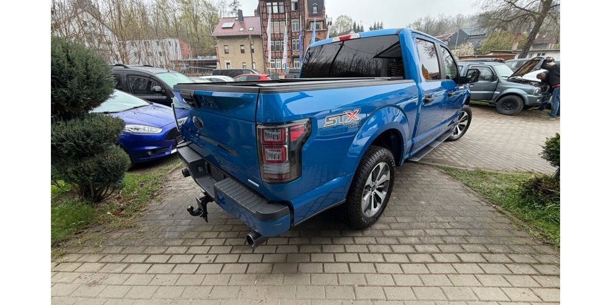 Ford F 150 STX 4+4 LEDER NAVI 20 ZOLL FELGEN 133.800 km 27.500 &euro; Rudolstadt 07407