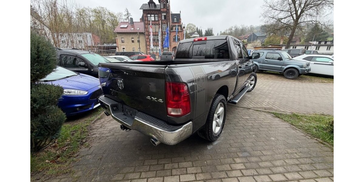 Dodge RAM 1500 5,7 HEMI 4+4 6 Sitzer 142.000 km 17.999 &euro; Rudolstadt 07407