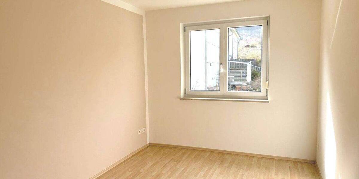 Reihenmittelhaus Jena Wenigenjena - 5 Zimmer, 154 m&sup2;, 599.000&euro; | Angebot:26043809