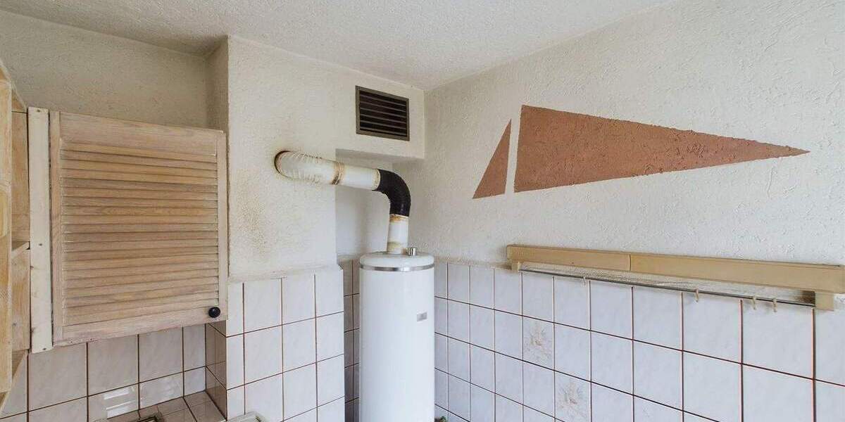 Einfamilienhaus Am Ettersberg Vippachedelhausen - 8 Zimmer, 160 m&sup2;, 75.000&euro; | Angebot:25679315