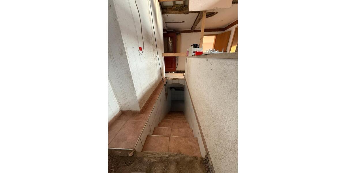 Einfamilienhaus Am Ettersberg - 6 Zimmer, 180 m&sup2;, 135.000&euro; | Angebot:23810796