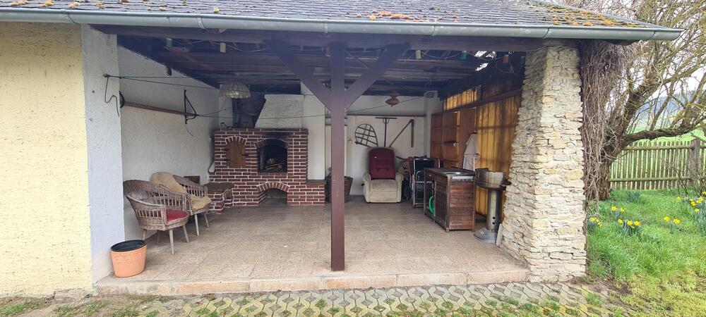 Einfamilienhaus in Alleinlage mit großem Grundstück - Einfamilienhaus Großeutersdorf | Angebot:26009999