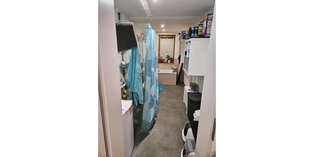 Erdgeschoßwohnung Apolda - 3.5 Zimmer, 81 m&sup2;, 805&euro; | Angebot:25852800