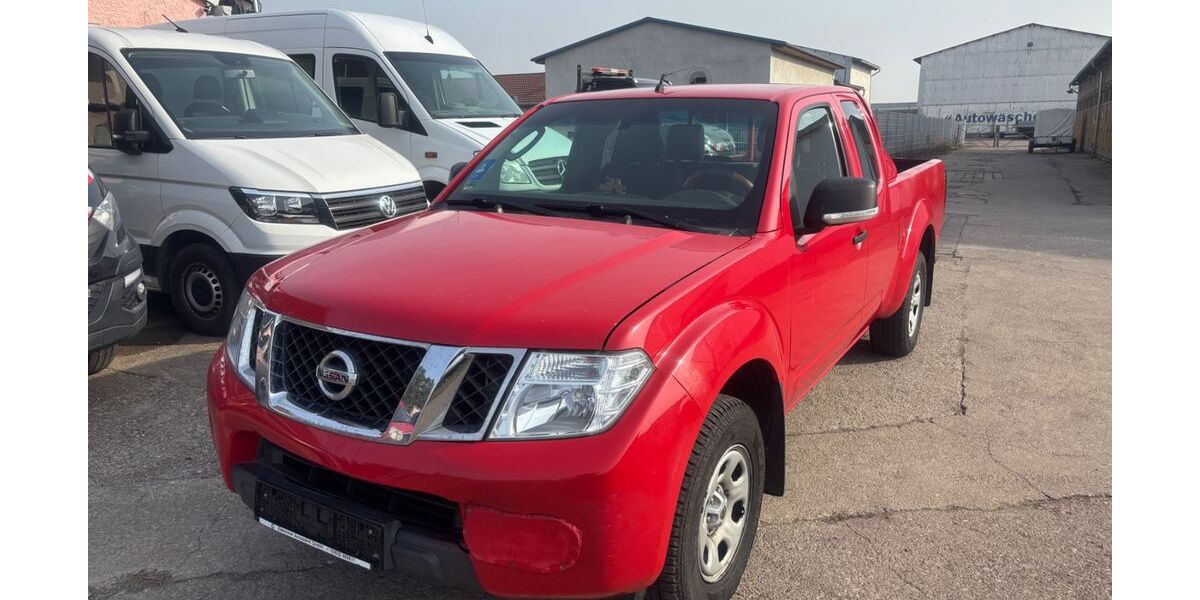 Nissan Navara 242.000 km 6.900 &euro; Kölleda 99625