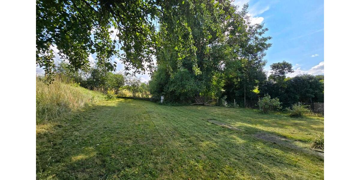 Einfamilienhaus Eckartsberga - 7 Zimmer, 130 m&sup2;, 90.000&euro; | Angebot:23847534