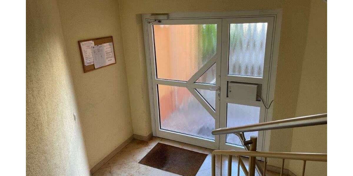 Super Kapitalanlage - vermietete 2 Zi,.WE mit Balkon und Tiefgaragenstellplatz - Etagenwohnung Rudolstadt | Angebot:25611716