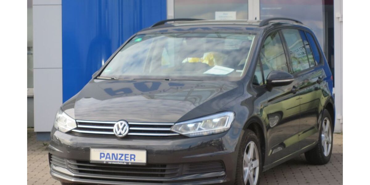 VW Touran 124.679 km 18.990 &euro; Weimar 99425