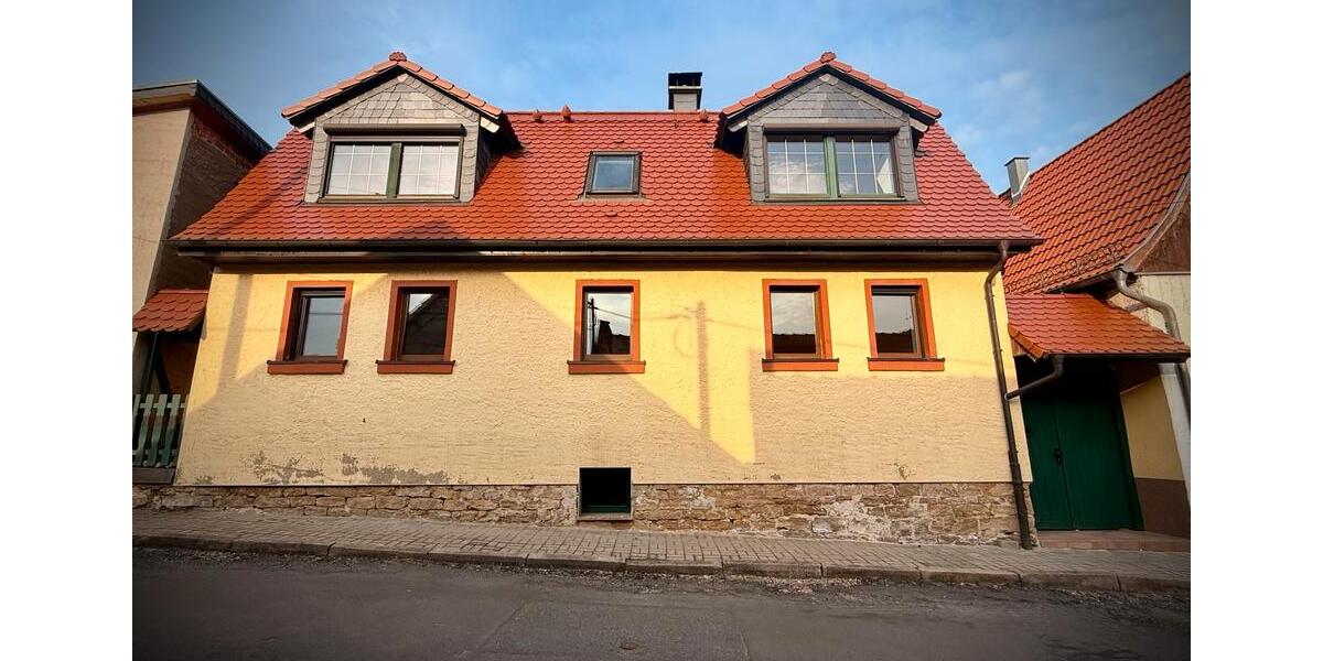 Einfamilienhaus Am Ettersberg - 6 Zimmer, 180 m&sup2;, 135.000&euro; | Angebot:23810796