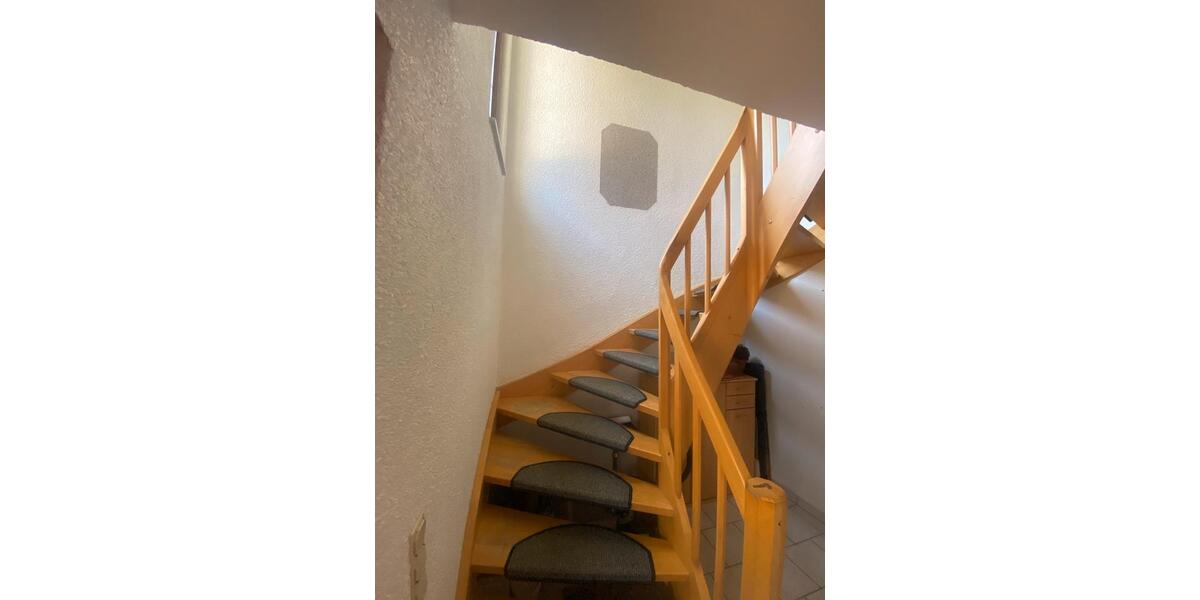 Dachgeschoßwohnung Bucha - 2 Zimmer, 60 m&sup2;, 600&euro; | Angebot:26014947