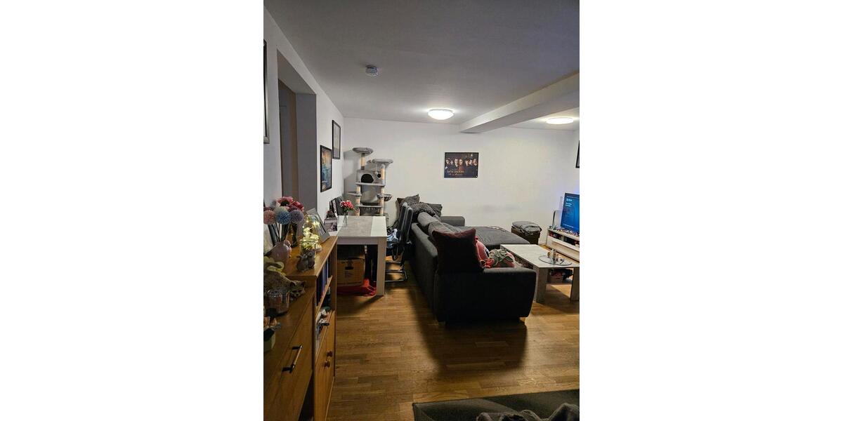 Erdgeschoßwohnung Apolda - 3.5 Zimmer, 81 m&sup2;, 805&euro; | Angebot:25852800