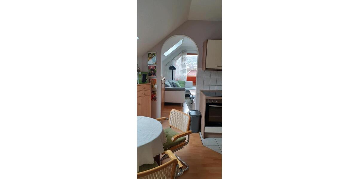 Etagenwohnung Bucha - 2 Zimmer, 60 m&sup2;, 900&euro; | Angebot:25792966