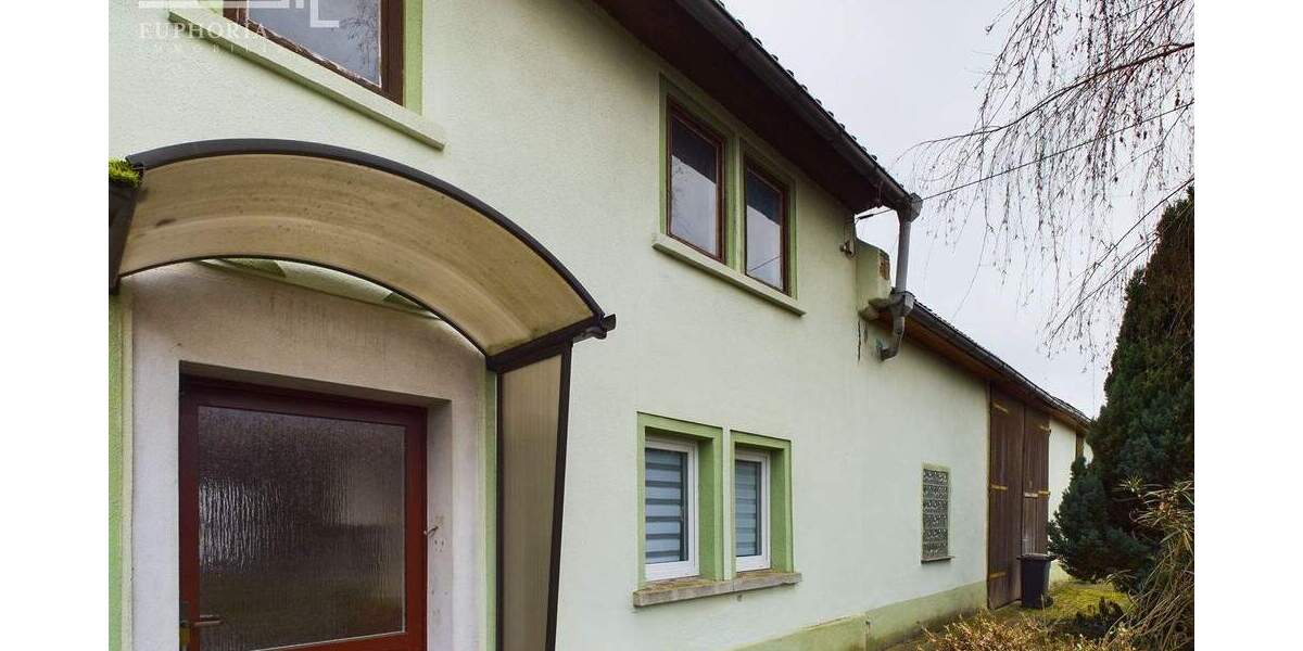 Einfamilienhaus Am Ettersberg Vippachedelhausen - 8 Zimmer, 160 m&sup2;, 75.000&euro; | Angebot:25679315