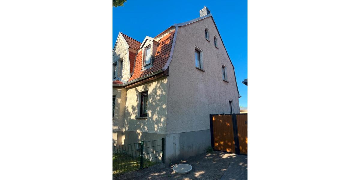 Einfamilienhaus Kölleda - 7 Zimmer, 148 m&sup2;, 265.000&euro; | Angebot:26794767