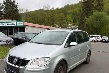 VW Touran 198.000 km 1.299 &euro; Rudolstadt 07407