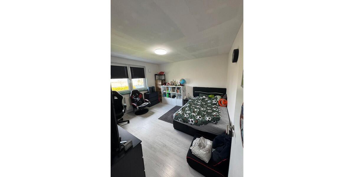 Einfamilienhaus Am Ettersberg - 4 Zimmer, 105 m&sup2;, 310.000&euro; | Angebot:27014924