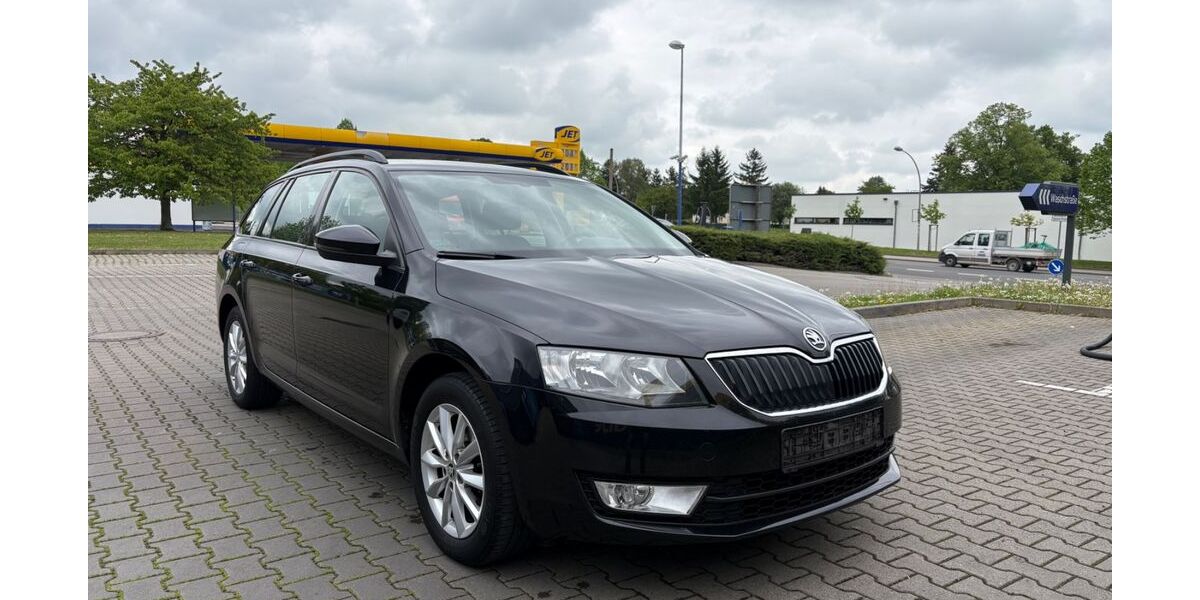 Skoda Octavia 271.146 km 6.290 &euro; Weimar 99427