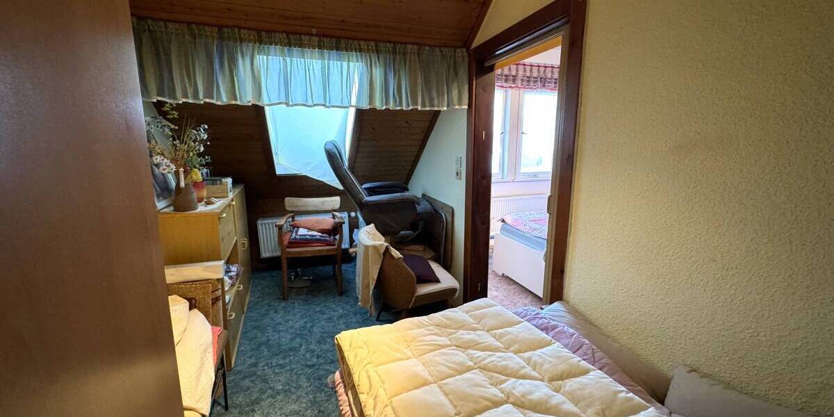 Mehrfamilienhaus, Wohnhaus Rudolstadt Zentrum - 7 Zimmer, 180 m&sup2;, 120.000&euro; | Angebot:25676529