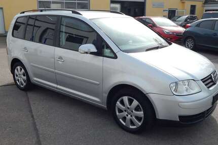 VW Touran 220.000 km 2.299 &euro; Erfurt 99092