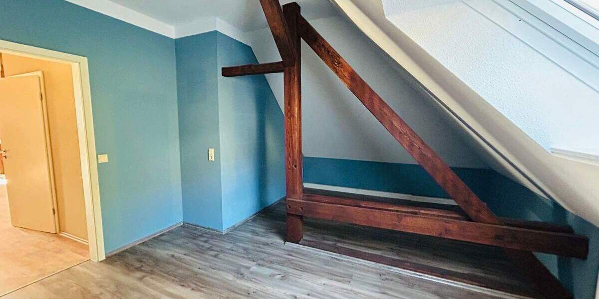 Etagenwohnung Rudolstadt Zentrum - 4 Zimmer, 113 m&sup2;, 800&euro; | Angebot:25660572