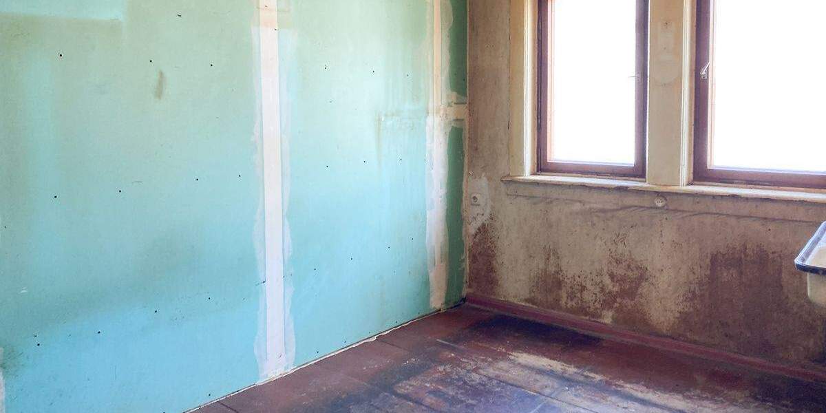 Einfamilienhaus Apolda - 6 Zimmer, 135 m&sup2;, 109.000&euro; | Angebot:25727016