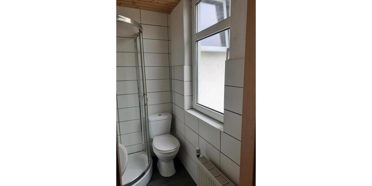 Etagenwohnung Apolda - 2 Zimmer, 42 m&sup2;, 250&euro; | Angebot:26619139