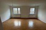 Etagenwohnung Apolda - 1 Zimmer, 80 m&sup2;, 595&euro; | Angebot:25886940